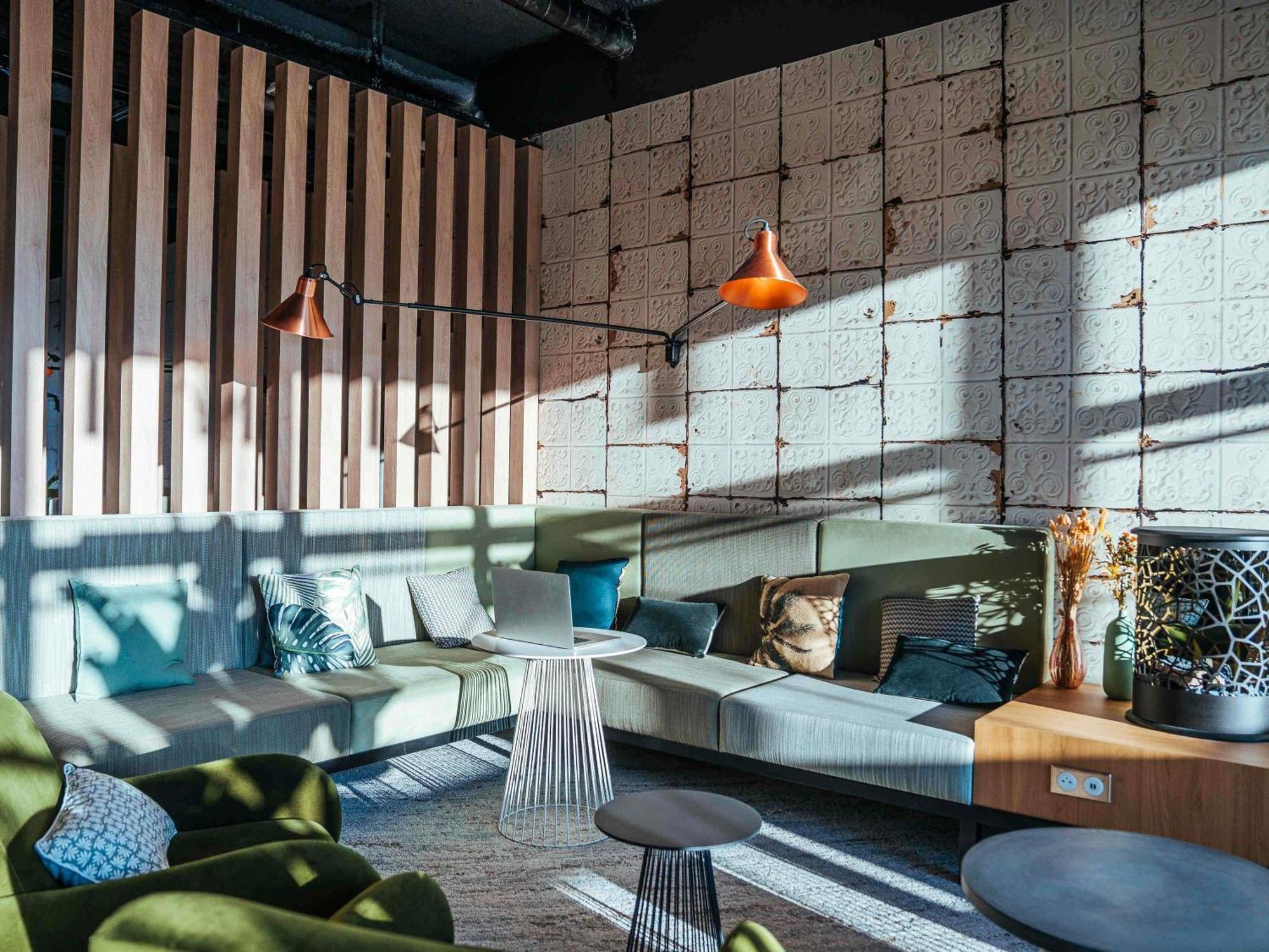 Ibis Styles Rouen Centre Rive Gauche Hotel Exterior photo