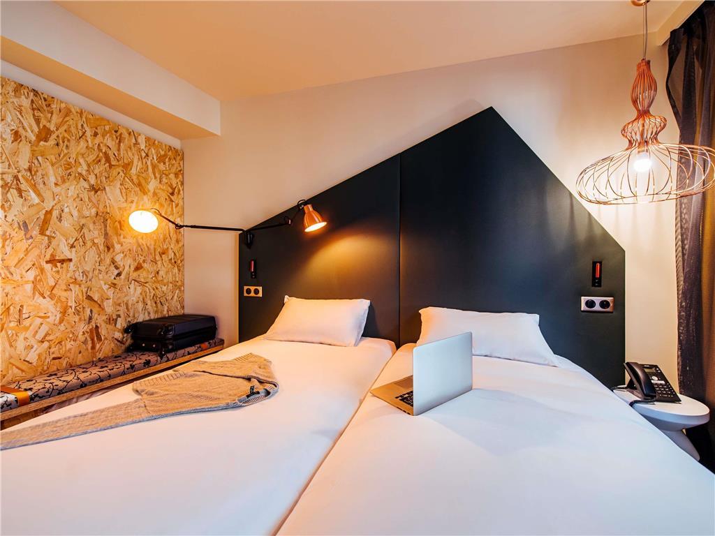 Ibis Styles Rouen Centre Rive Gauche Hotel Exterior photo